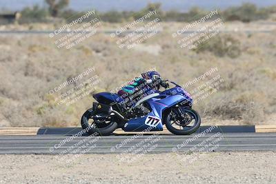 media/Nov-02-2025-CVMA (Sun) [[337aff29ab]]/Race 6-500-400(4)-350 Supersport/